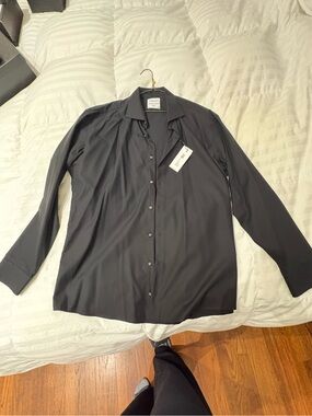 Men's Black Button-Up Dress Shirt - Classic Long Sleeve